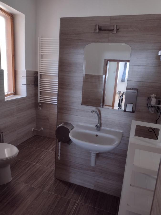Bara Haz Villa Tvrdosovce Exterior foto